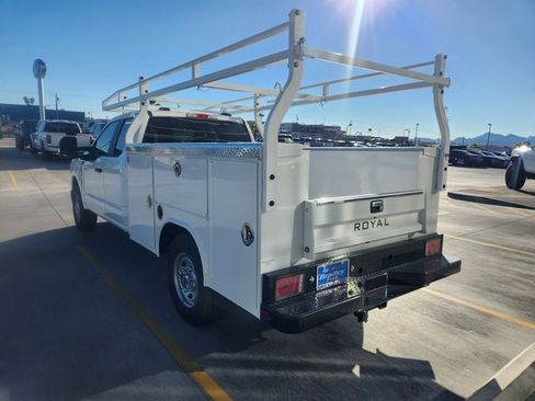 New 2024 Ford F350 XL w/ XL Chrome Package image 7