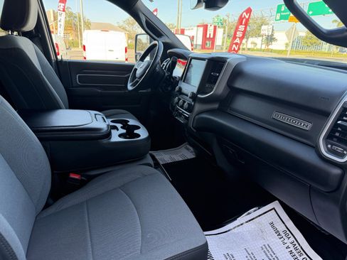 Used 2024 RAM 3500 Big Horn image 23