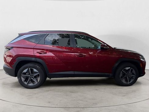 Certified 2025 Hyundai Tucson SEL AWD/4WD image 5