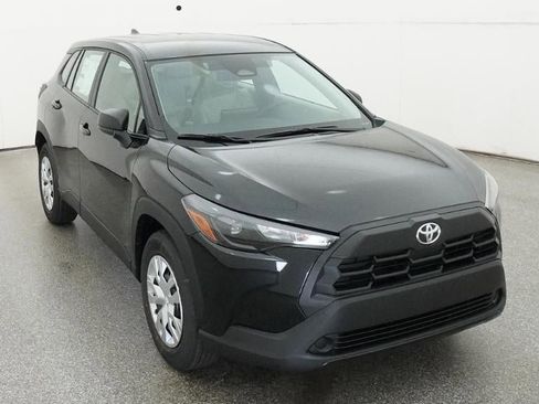 New 2026 Toyota Corolla Cross L FWD image 14