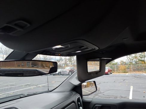 Used 2020 Chevrolet Silverado 1500 LT w/ All-Star Edition image 21