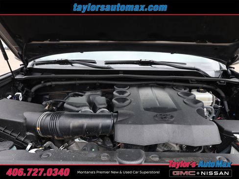 Used 2018 Toyota 4Runner SR5 image 33