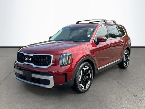 Certified 2023 Kia Telluride EX AWD/4WD image 3