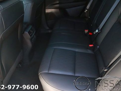 New 2026 Nissan Murano Platinum AWD/4WD image 14
