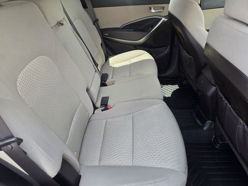 Used 2018 Hyundai Santa Fe Sport w/ 2.4L Value Package 02 FWD image 28