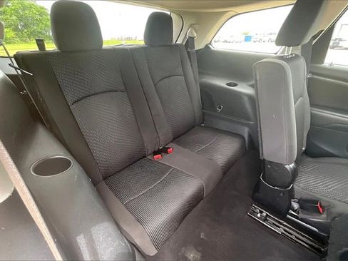 Used 2018 Dodge Journey SXT w/ Connectivity Group image 28