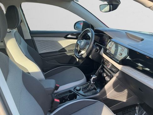 Used 2024 Volkswagen Taos S image 15