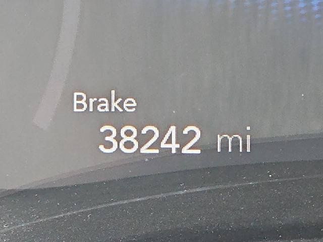 Used 2023 Chrysler Pacifica Touring-L FWD image 12