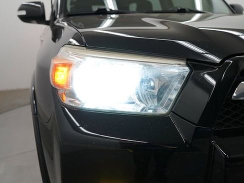 Used 2013 Toyota 4Runner SR5 w/ Premium Pkg AWD/4WD image 59