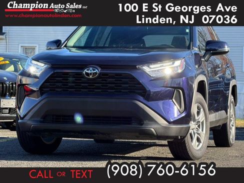 Used 2024 Toyota RAV4 XLE image 1