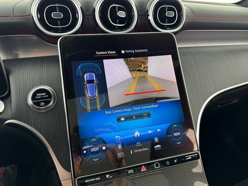 Used 2024 Mercedes-Benz GLC 43 AMG 4MATIC image 31