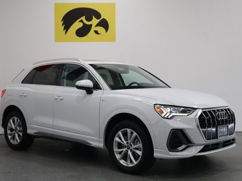 Used 2025 Audi Q3 2.0T Premium image 6