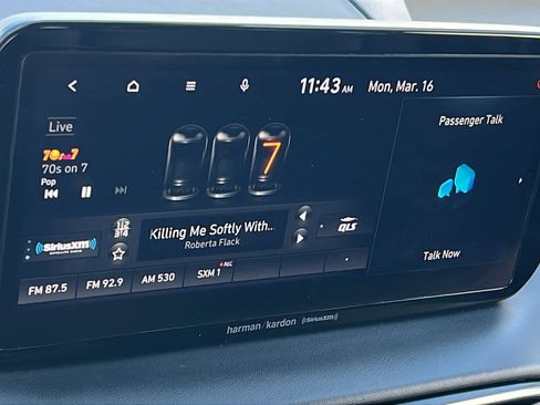 Used 2021 Hyundai Santa Fe SEL w/ Convenience + Premium Package image 15