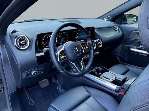 Used 2021 Mercedes-Benz GLA 250 4MATIC image 17