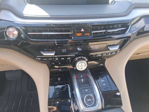 Used 2024 Acura MDX SH-AWD w/ Technology Package image 13