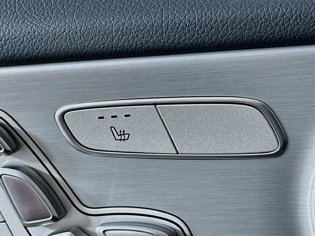 Used 2023 Mercedes-Benz C 300 Coupe image 19