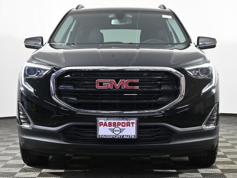 Used 2018 GMC Terrain SLE w/ Driver Convenience Package AWD/4WD image 2