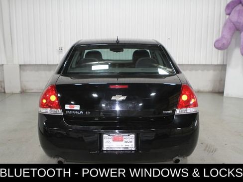 Used 2016 Chevrolet Impala LT FWD image 28