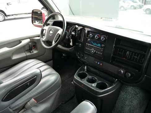 Used 2014 Chevrolet Express 1500 RWD image 40