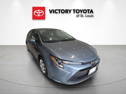 Used 2024 Toyota Corolla LE FWD image 1