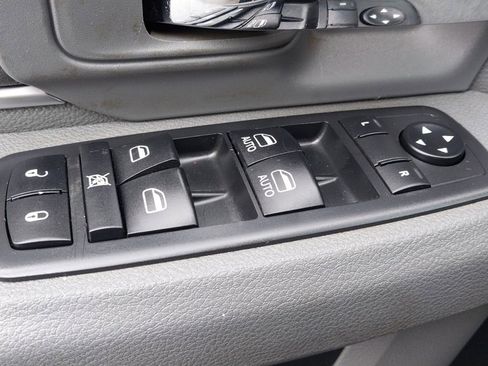 Used 2019 RAM 1500 Classic Warlock image 24