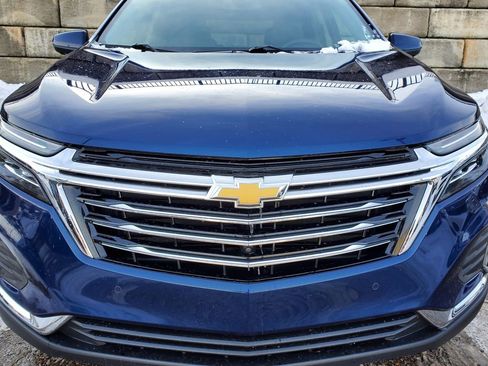 Used 2023 Chevrolet Equinox Premier image 10