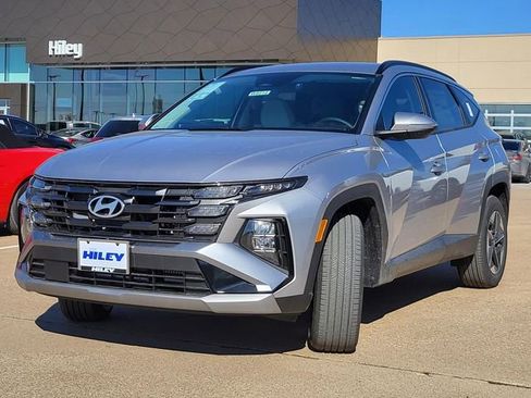 New 2026 Hyundai Tucson SEL image 2