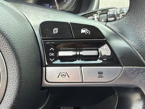 Used 2022 Hyundai Tucson SEL w/ Cargo Package FWD image 25