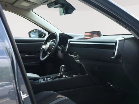 Used 2025 MAZDA CX-50 AWD 2.5 S w/ Preferred Package image 22