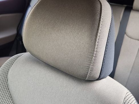 Certified 2023 Hyundai Santa Fe SE FWD image 9
