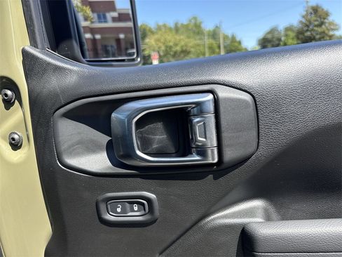 New 2025 Jeep Wrangler Sport S image 27