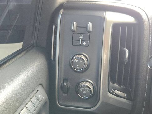 Used 2018 Chevrolet Silverado 2500 LTZ w/ Duramax Plus Package AWD/4WD image 24
