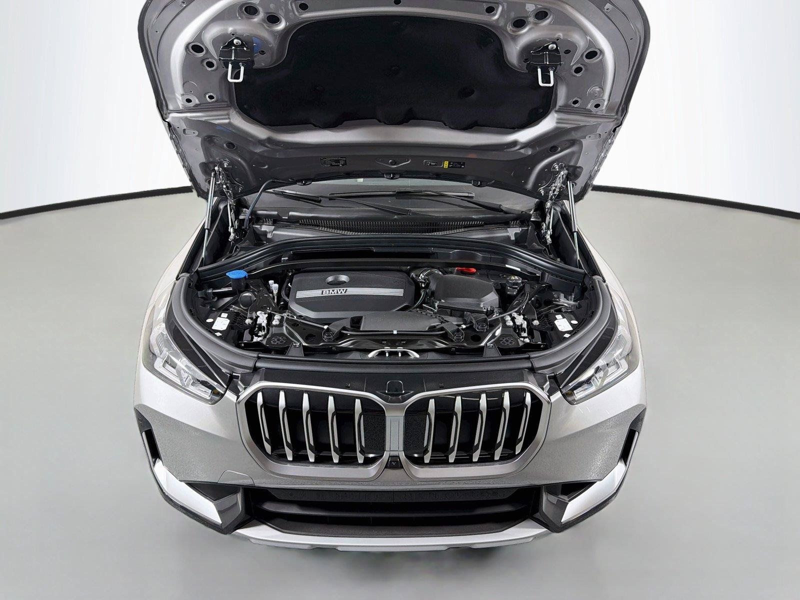 New 2027 BMW X1 xDrive28i AWD/4WD image 31