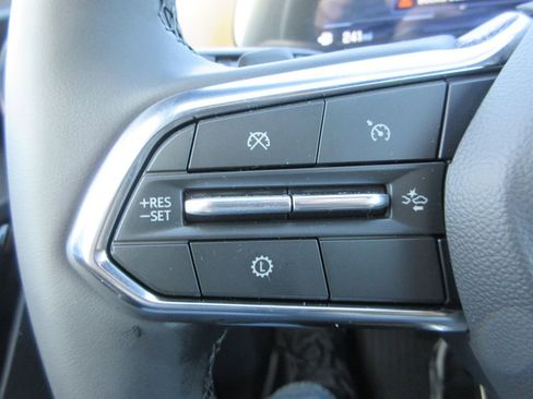 New 2026 Chevrolet Equinox ACTIV w/ Convenience Package III image 26