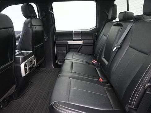 Used 2018 Ford F150 Lariat w/ Equipment Group 502A Luxury AWD/4WD image 19