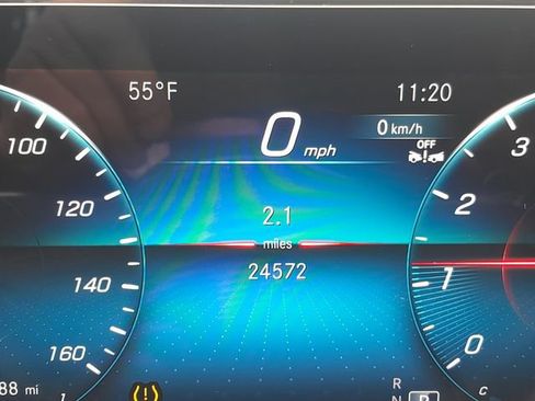 Used 2023 Mercedes-Benz CLA 250 4MATIC w/ Premium Package image 3