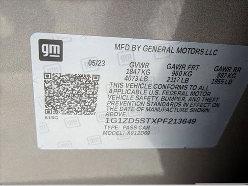 Used 2023 Chevrolet Malibu LT FWD image 23