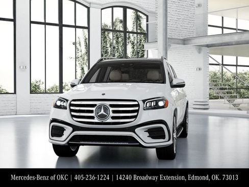 New 2026 Mercedes-Benz GLS 580 4MATIC image 42