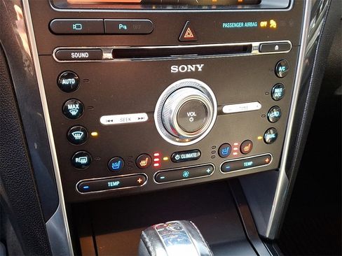 Used 2016 Ford Explorer Sport w/ Equipment Group 401A image 15