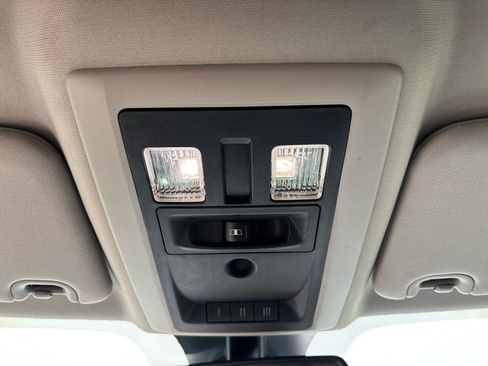 Used 2018 RAM 3500 Laramie w/ Snow Chief Group AWD/4WD image 35