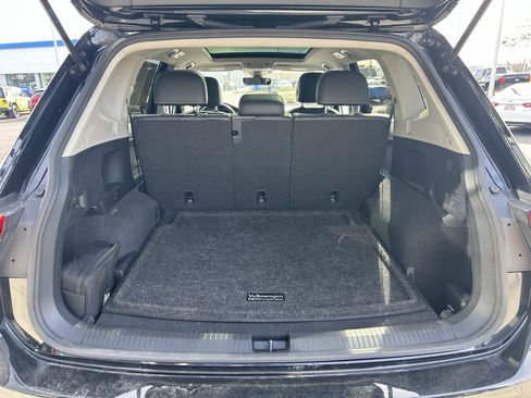 Used 2022 Volkswagen Tiguan SE image 27