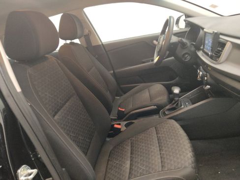 Used 2020 Kia Rio LX image 21