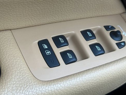 Used 2019 Volvo XC60 T5 Inscription image 13