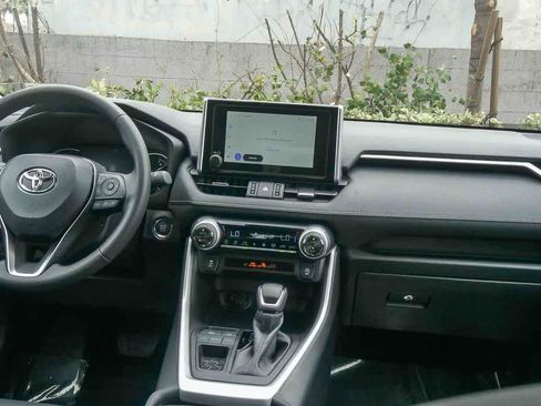 Used 2025 Toyota RAV4 XLE Premium FWD image 13