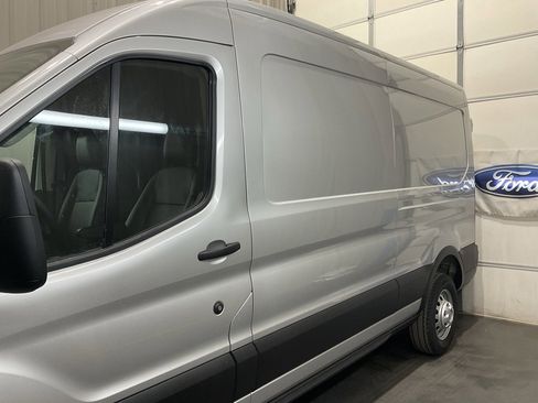 New 2026 Ford Transit 250 148 Medium Roof image 5