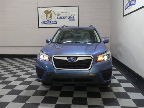 Used 2020 Subaru Forester Premium w/ Popular Package #1 AWD/4WD image 2