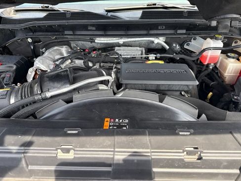 Used 2023 Chevrolet Silverado 3500 High Country AWD/4WD image 33