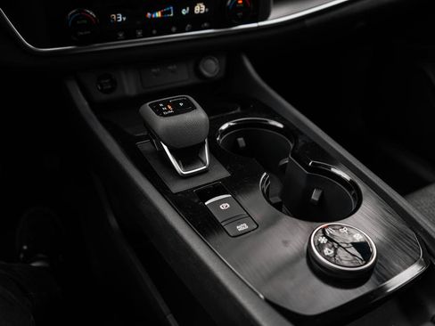 New 2026 Nissan Rogue SV AWD/4WD image 27