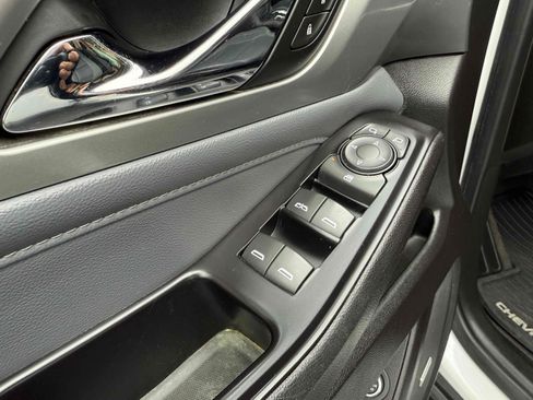 Used 2019 Chevrolet Traverse LT w/ LT Premium Package image 28