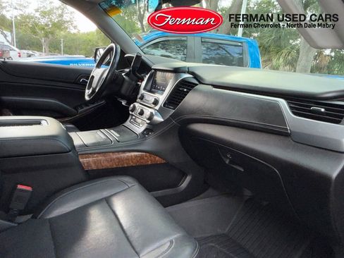 Used 2019 Chevrolet Tahoe Premier RWD image 6